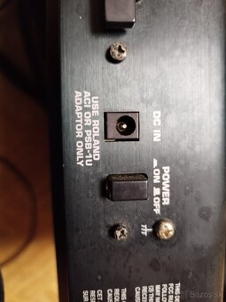 Predám nefunkčný kláves Roland Juno D - 2