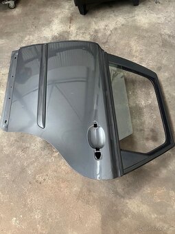 Zadné dvere Volvo V50 - 2