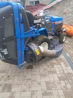 Iseki 2120 traktorová kosačka - 2