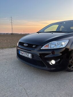 Ford Focus st 2.5 - 2