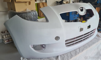 Predny naraznik Toyota Yaris - 2