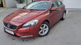 Volvo V40 2014, 1.6 Diesel, automat - 2