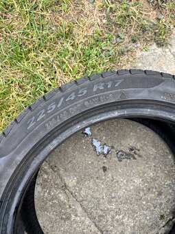 predam pirell 225/45 R17 - 2