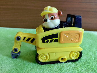 Paw patrol Rubble + zbíjačka - 2
