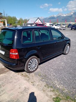 Predám Volkswagen Touran 2.0fsi 110kw, Webasto - 2