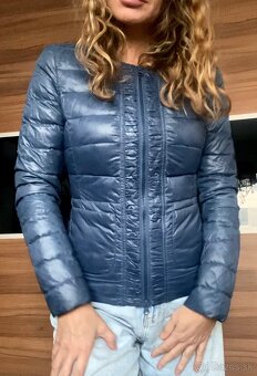Dámska paperová bunda Benetton - 2