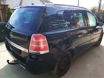 OPEL ZAFIRA B 1,9D 74KW RV.2006 - 2