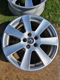 5x114.3 R18 Borbet - 2