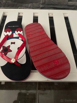 Tommy hilfiger v.37 - 2
