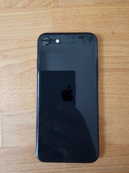 iPhone SE 2020 64GB čierny - 2