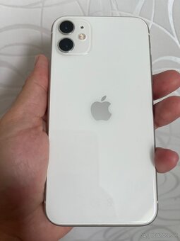 iPhone 11 128GB - 2
