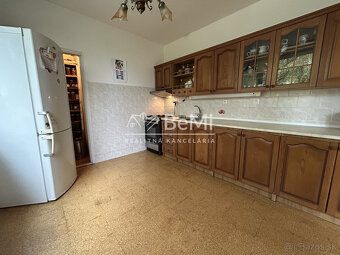 Predaj 3 izbový byt 4 izbový byt - LEVICE (104-113-MIJKa) - 2