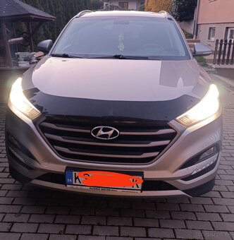 Hyundai tucson - 2