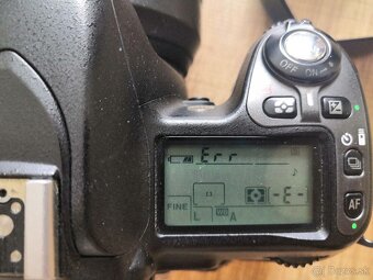 Nefunkčný Nikon D80 - 2