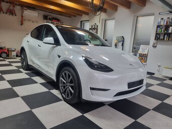 Tesla Model Y LONG RANGE 4x4 - 2