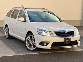 Skoda Octavia Combi 2.0TDI CR RS dsg - 2