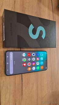 Samsung galaxy S22 - 2