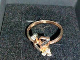 Cca 100 rocny zlaty damsky prsten Dia 2,932 g rusko SSSR - 2