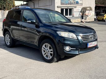 TOYOTA RAV4 2,2 D-4D 110kw - 2