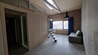 Prenájom exkluzivny 1 izb. Loftový byt. Lucenec, centrum - 2