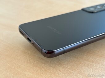 Samsung Galaxy S22 8GB/128GB Black - 2
