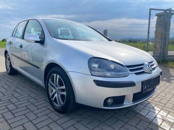 Volkswagen Golf V - 2