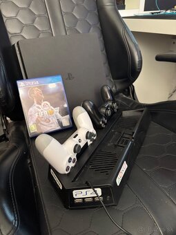 Playstation 4 slim 1TB - 2