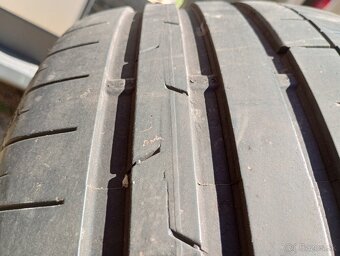 Predam 4ks pneu 245/40/r19 letne 98Y Continental - 2