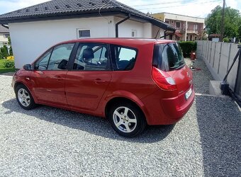 Renault Grand Scénic 1,6 benzín - 2
