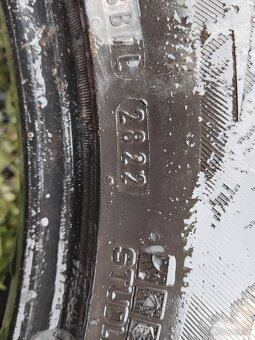 235/55r18 - 2