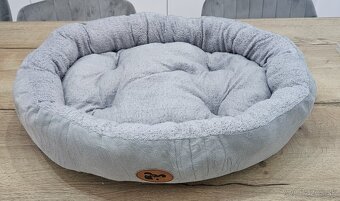 Ružový alebo šedý pelech rozmeru cca 70x60cm a 60x50cm - 2