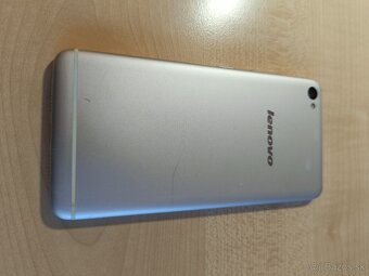 Lenovo S90 A - 2