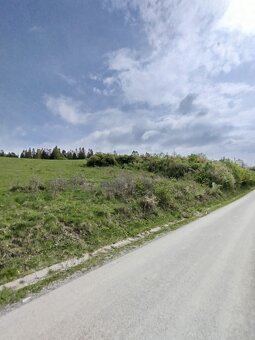 Stavebný pozemok v obci Snežnica - 2