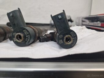 Vstrekovače Fiat Doblo 1.6 MJet - 2