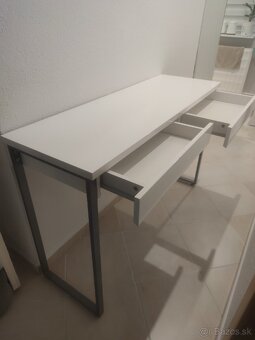 Písací stolík - 2