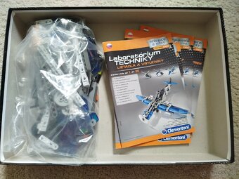 Clementoni sada- lietadlá a vrtuľníky - 2