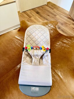 Babybjörn lehátko - 2