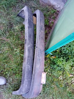 Nárazník Fiat 126p - 2