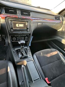 Škoda Superb Combi ELEGANCE 2.0TDi CR DSG - 2