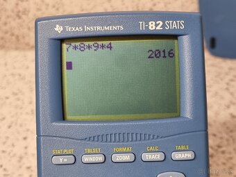 Texas Instrument / Kalkulator - Kalkulačka TI-82 STATS - 2