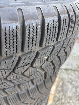 Firestone Winterhawk 3 215/60R16 - 2