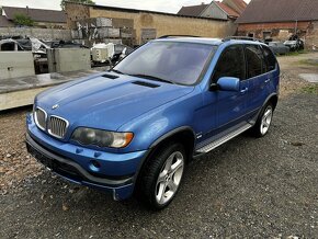 BMW X5 E53 4.6is Estoril blau - 2