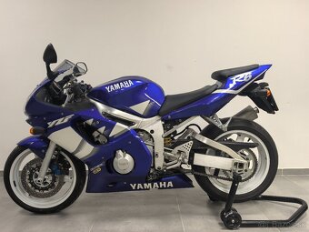 Yamaha YZF-R6 - 2
