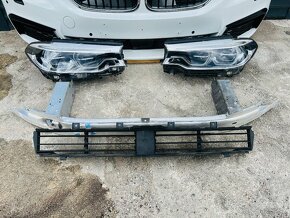 BMW G30 G31 nárazník m-paket světlo blatník výztuha - 2