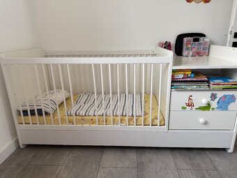 Postielka s prebalovacim pultom - 2