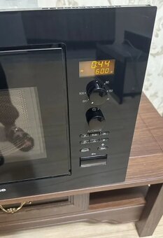 Vstavaná mikrovlnná rúra Miele prémiová trieda - 2