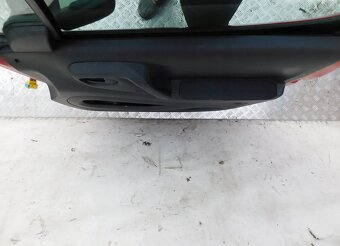 Peugeot Partner Citroen Berlingo 2008- pravé predné dvere - 2