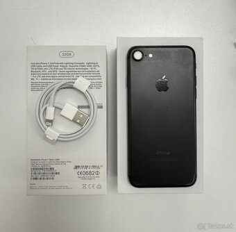  Apple iPhone 7 Black 32 GB - 100% zdravie batérie - 2