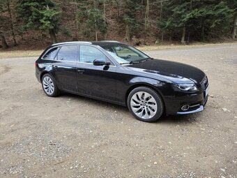 Audi A4 Avant B8 3.0TDI 176KW Automat Navy Xenon Panorama - 2