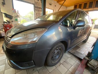 Citroen C4 grand picaso 7 miestne - 2